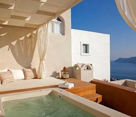 Villa Luxury Santorini Sunset Jacuzzi Panoramic Sunsetsea View 4 Bdr